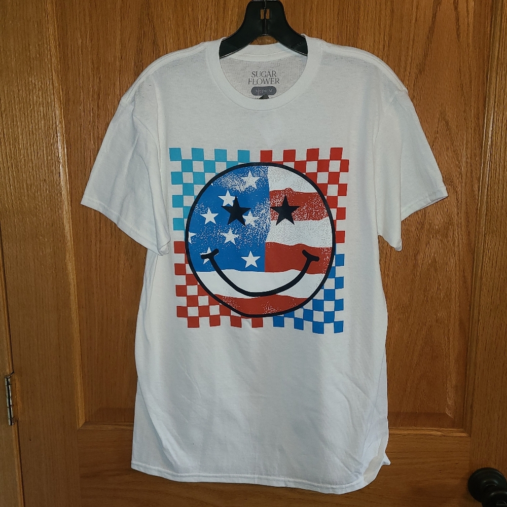 Rue21 Men's Red White Blue Smiley Face Shirt 4th of July NWT